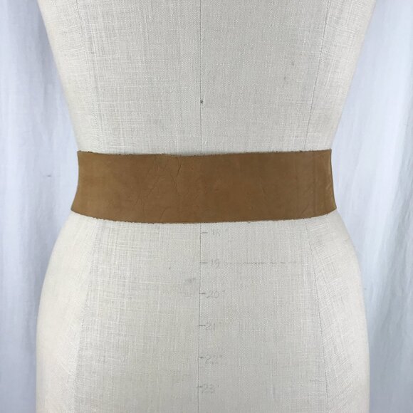 Vintage 80s Belt Artisan Hand crafted Brutalist Buckle tan leather - Picture 6 of 8